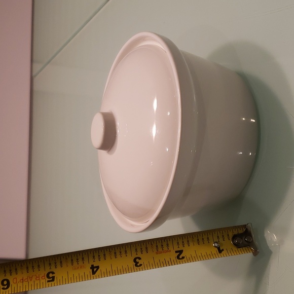 Crate & Barrel 6 White Bowls with Lid - Picture 7 of 8